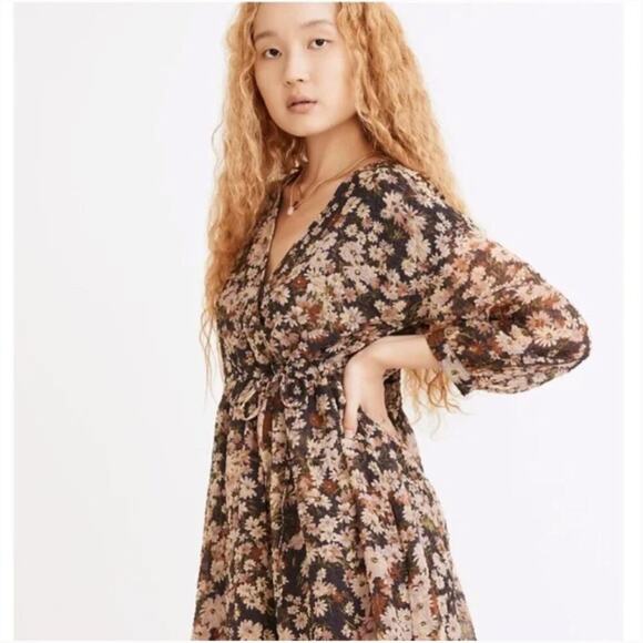 Madewell Drawstring Faux-Wrap Mini Dress in Daisy Reverie - Picture 2 of 8